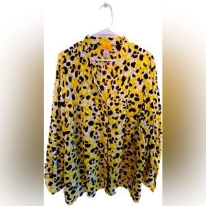 Ruby Rd Woman Plus Size Sheer Button Down Shirt Size 24W